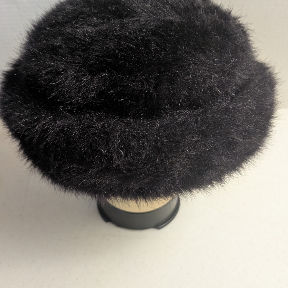 Chic Black Faux Fur Women's Hat